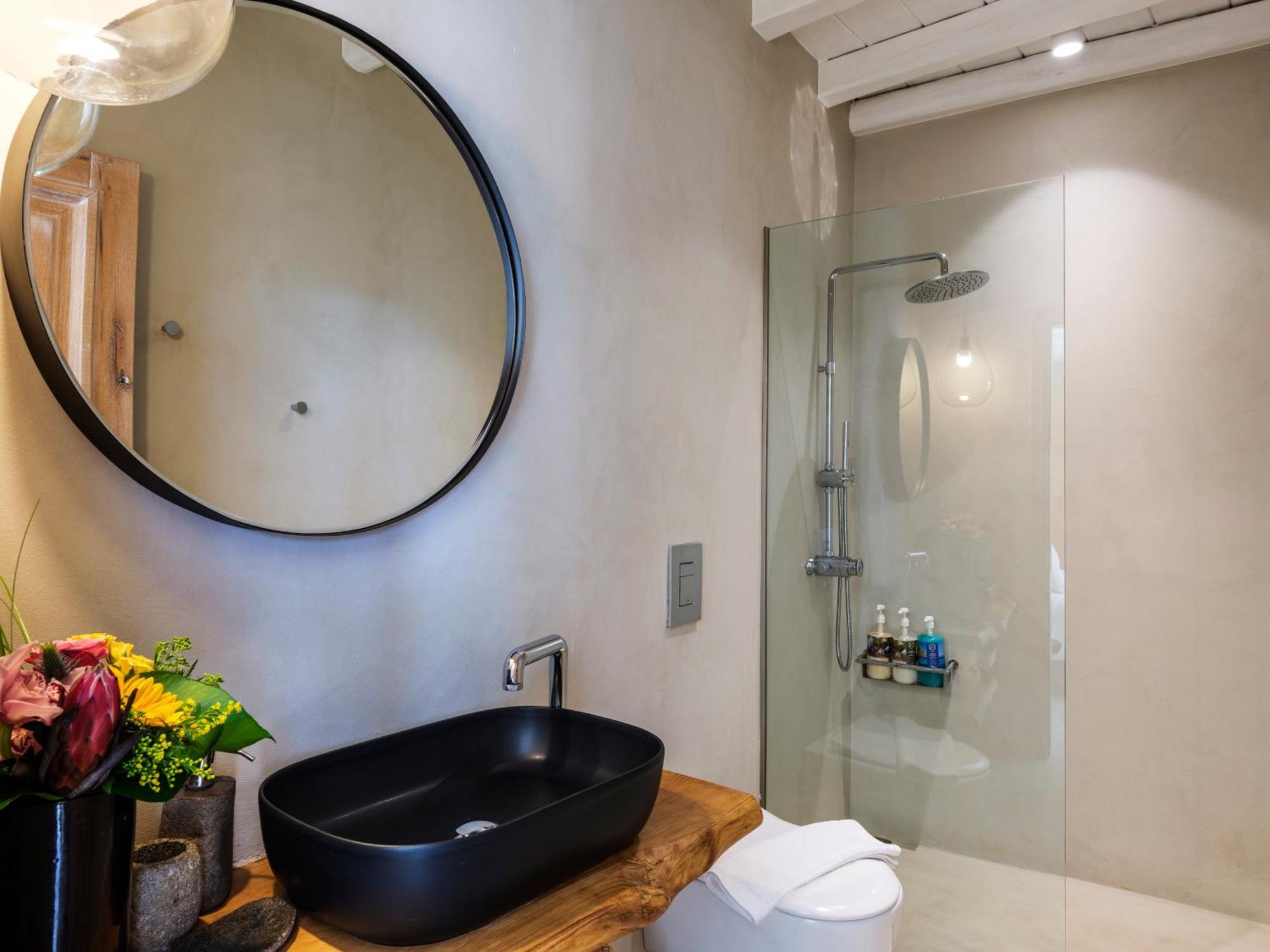 V&V Guest House - Luxury Suites オルノス エクステリア 写真